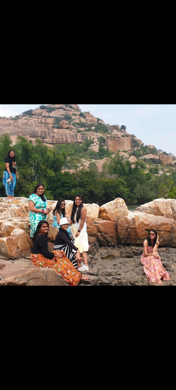 Rakesh Explore Hampi — 3 day auto rickshaw tour package with Hospet Railway Station pickup, South Hampi North Hampi Sunrise Sunset Hemakuta Hill